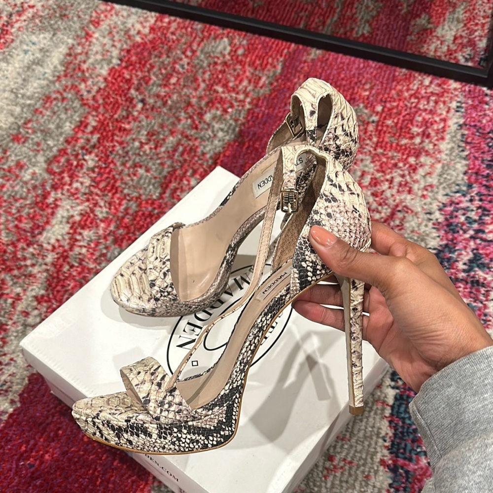 Steve Madden Women's Snakeskin Heels